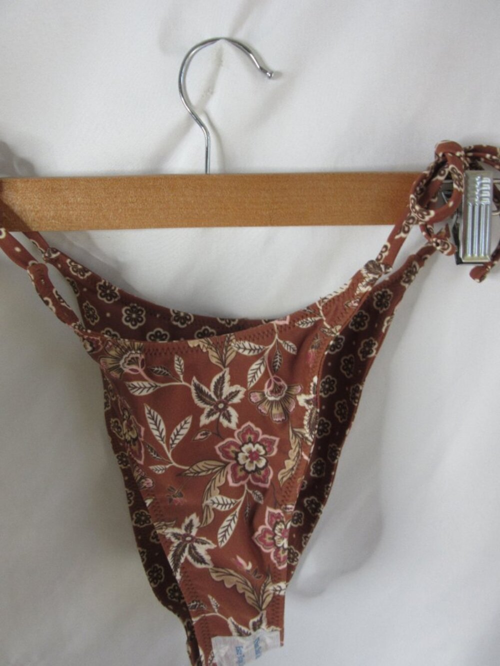 Wild Fable 2 Piece Bikini Brown Pink Floral Reversible Size Small and XXS NWT - Picture 6 of 8